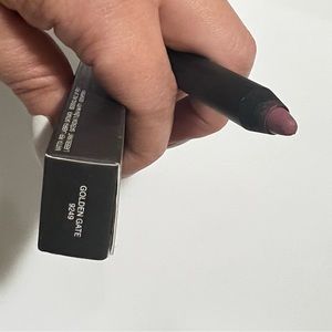 NARS satin lip pencil shade golden gate